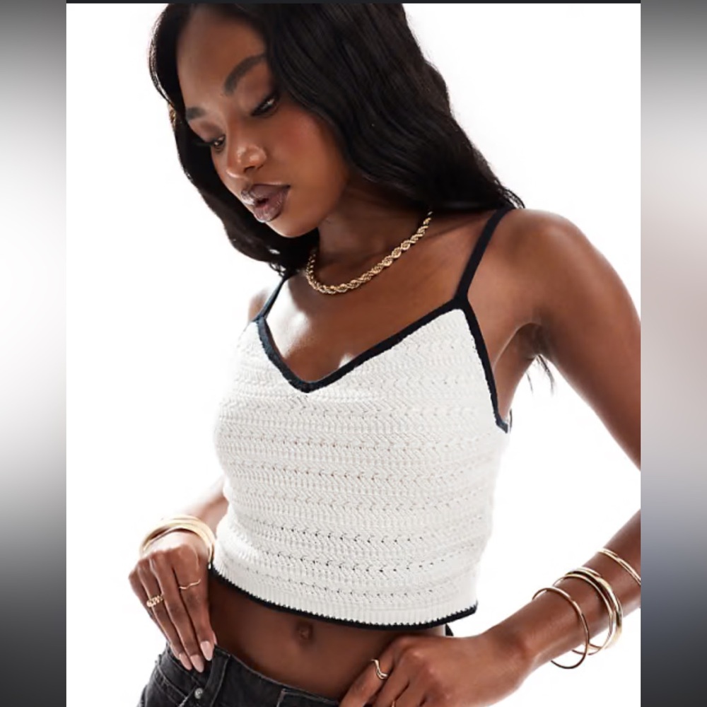 Abercrombie & Fitch White Black Sleeveless Fitted Camisole